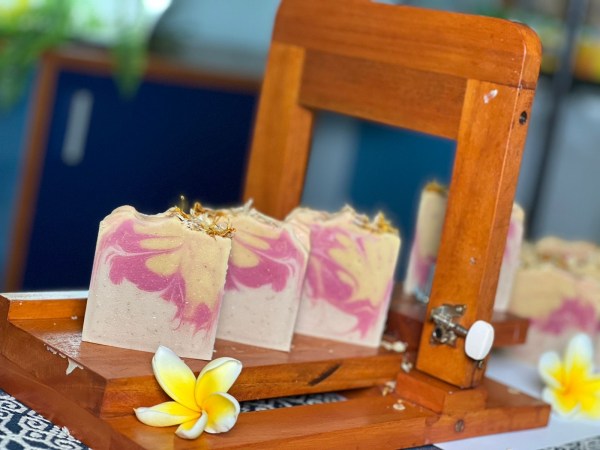 f12dcc9d-30a0-42ef-b0b0-b40da9c0c50f Balinese Paradise Bliss Soap Bar