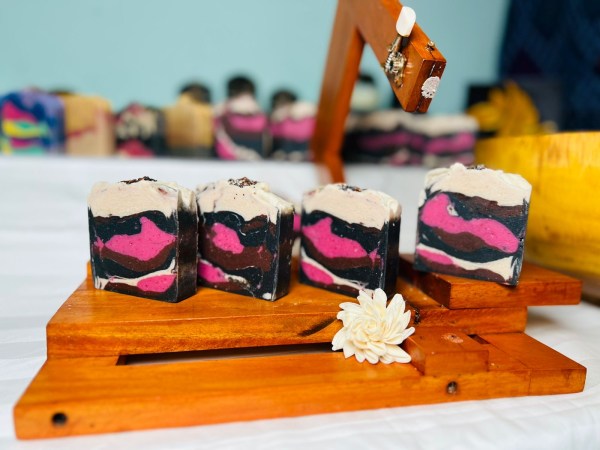 e1d5112a-e36f-43b5-bc1a-0feaf1e1a209 Balinese Spice Blassom Bliss Soap Bar